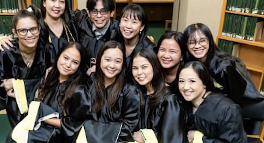 UOG graduates first MLIS class