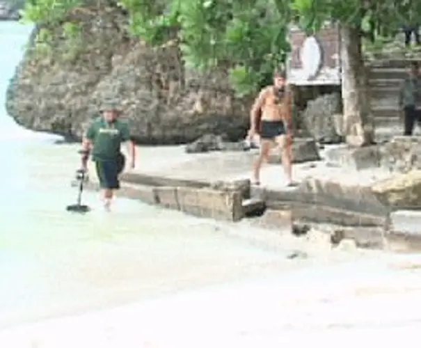 Treasure hunter finds WWII ordnance on Tumon Bay