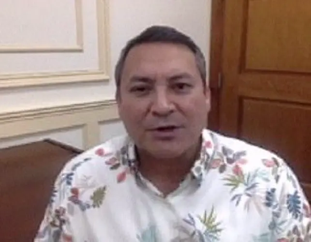 Calvo challenges Gutierrez to open his books