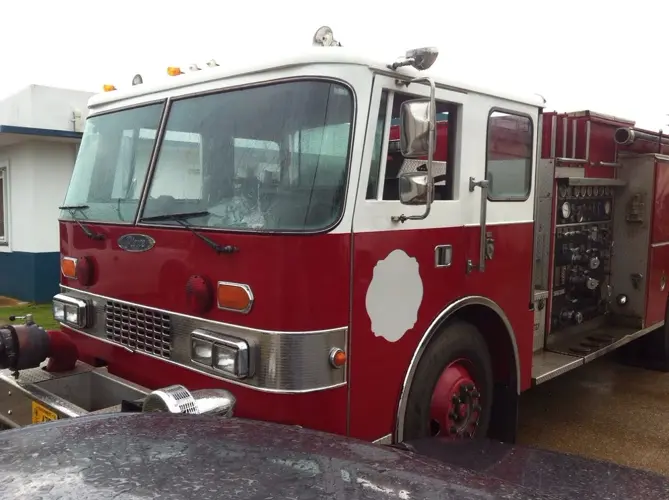 Teen arrested after throwing butane gas tank at fire truck
