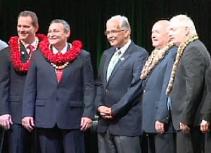 Gubernatorial teams face-off for last time