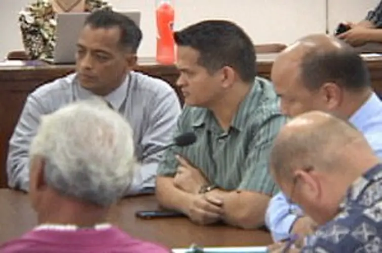 Using mobile devices in schools may change due to fight videos