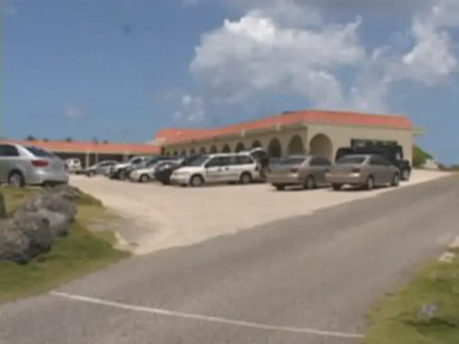 Adelup orders retro-pay for Executive Branch, cabinet