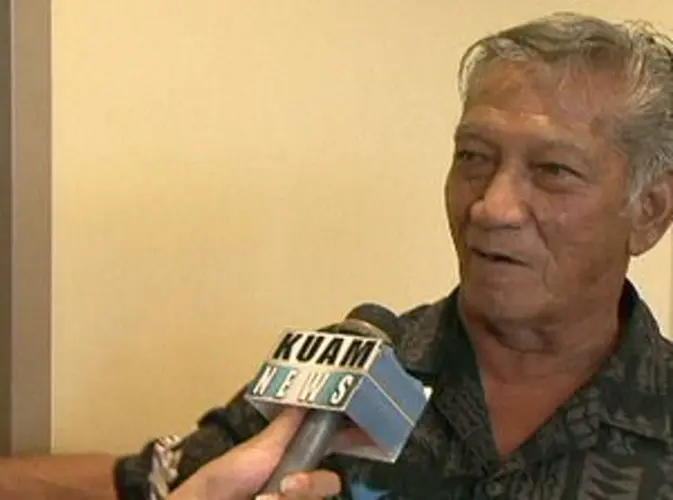 Mangilao mayor scammed by con artist