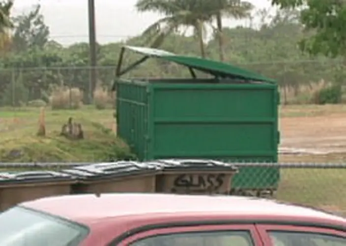 Chief judge leads tour of Dededo Transfer Station
