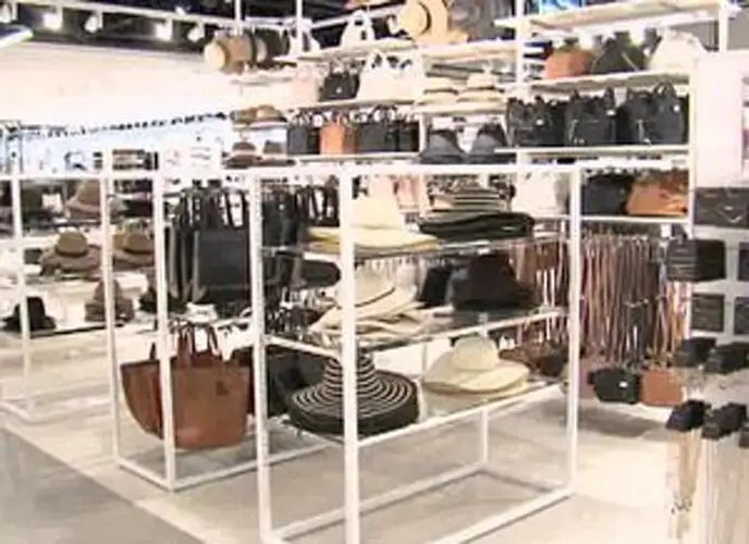 Get a sneak peek at Guam's Forever 21 store in Tamuning