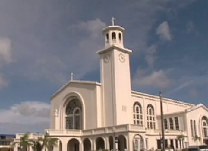 Archdiocese reinstates priest following LA investigation