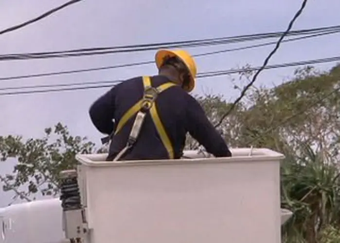 Power, water crews work around-the-clock to restore service