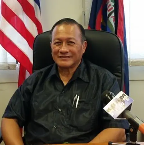 Efforts bridge gaps between deaf & hearing communities