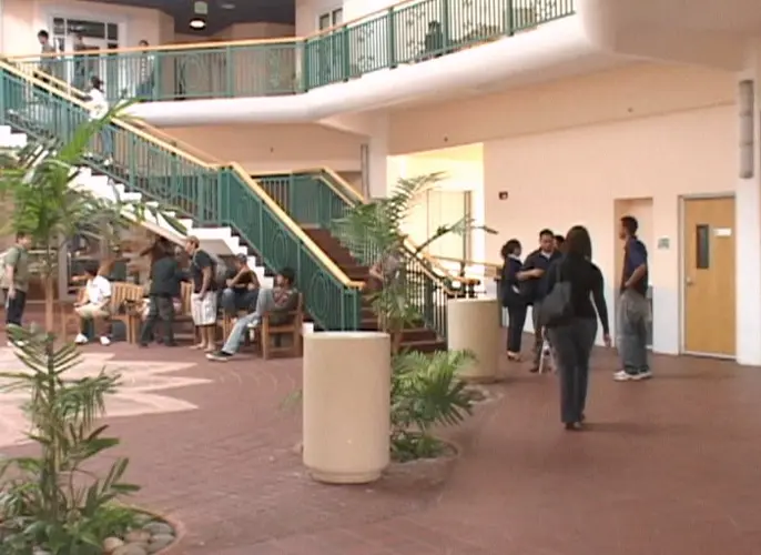 UOG students head back to class