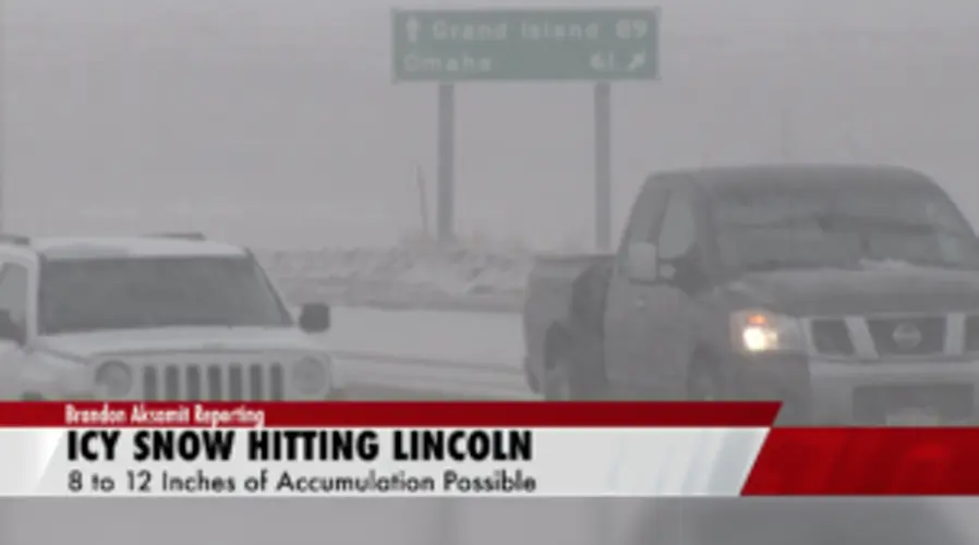 Snow Hitting Lincoln - 3 PM Report