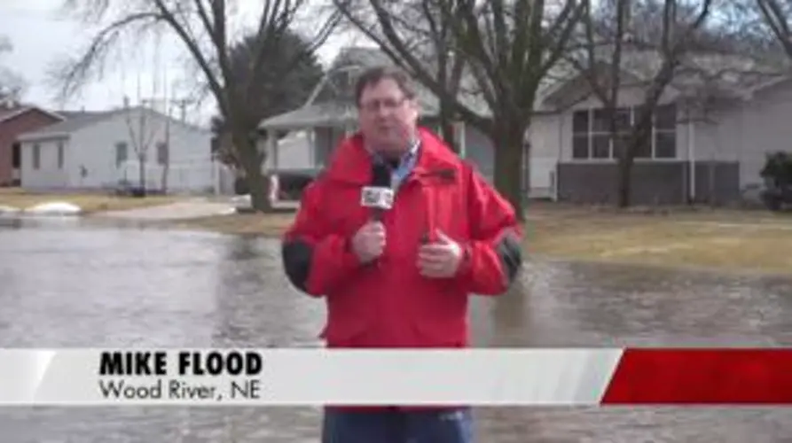 Streets flooding in Wood River