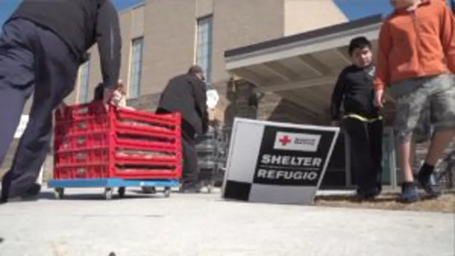 Hy-Vee Preparing and Donating Meals to Fremont Shelters