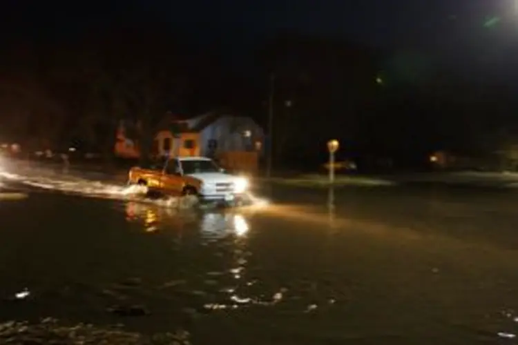 Mandatory evacuation in Pacific Junction, Iowa