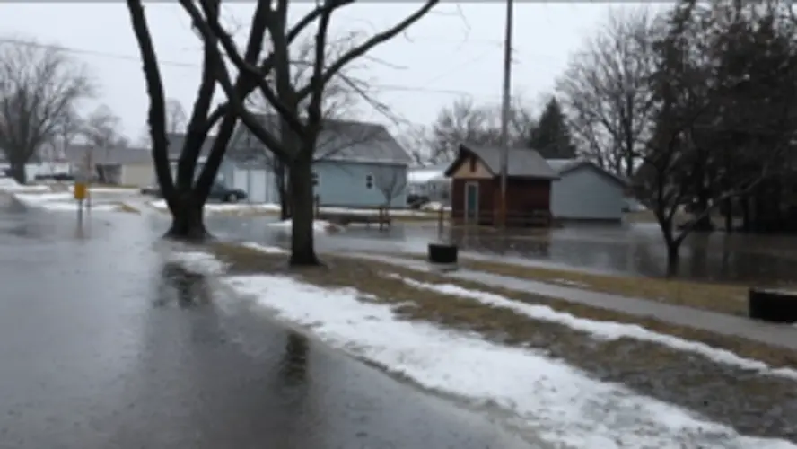 Officials Urging Evacuation in Randolph