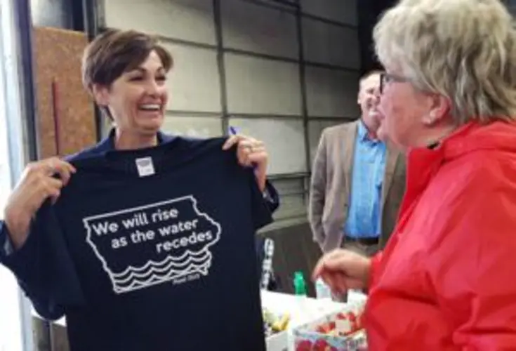 Kim Reynolds surveys flood damage in Pacific Junction, says Iowans are 'resilient'