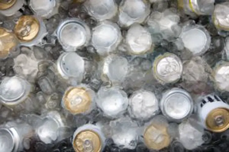 A hot offer: Free cold beer for record temps in Lincoln, courtesy of Coors Light
