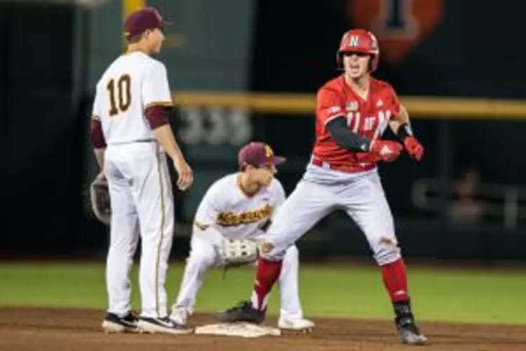 Five-run third inning powers Nebraska to first-round win over Minnesota in Big Ten tournament