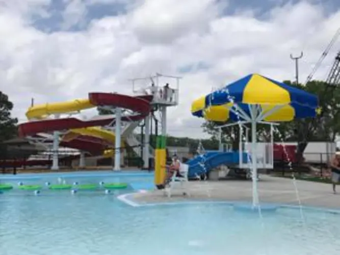Fairbury Municipal Waterpark officially open after ribbon-cutting Saturday