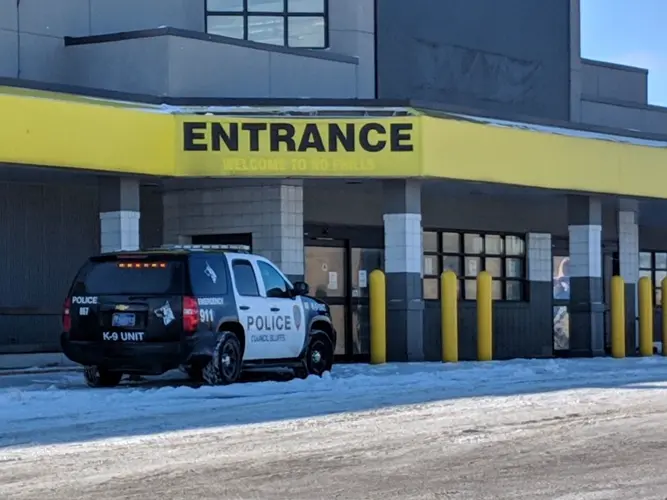 Body found in former Bluffs store ID'd; man died there 7 years before it closed