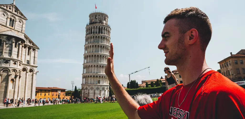 Huskers Visit Pisa; Conclude Stop in Florence