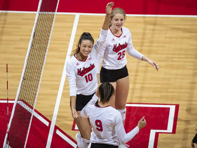 Huskers Ranked 2nd in AVCA Preseason Poll