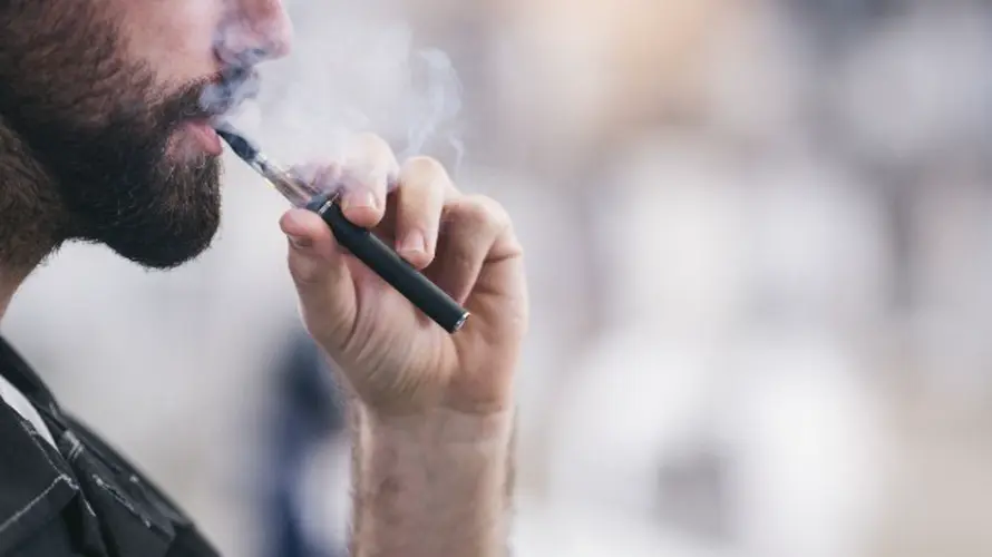 Nebraska, Iowa target vaping after new federal restrictions
