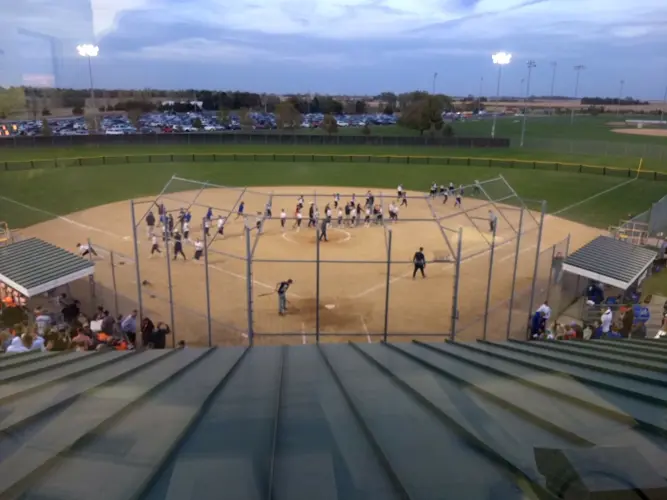 Barnard's big game sends Beatrice to state championship