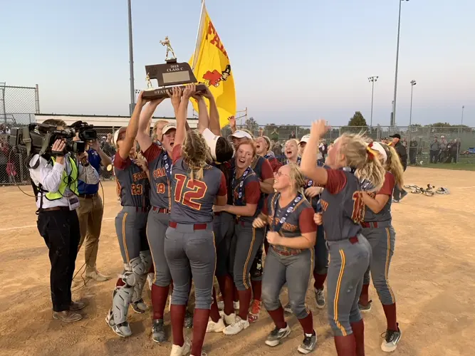 State softball to remain in Hastings
