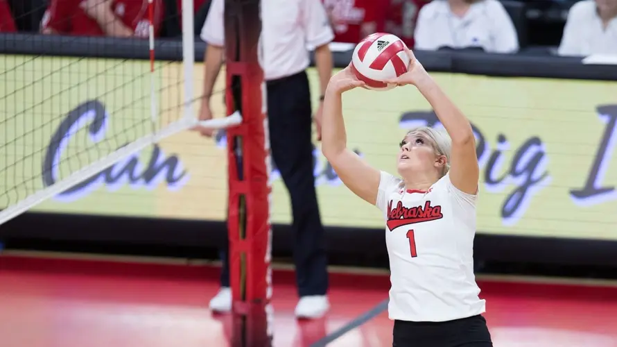 Huskers In Thick of Big Ten Volleyball Race