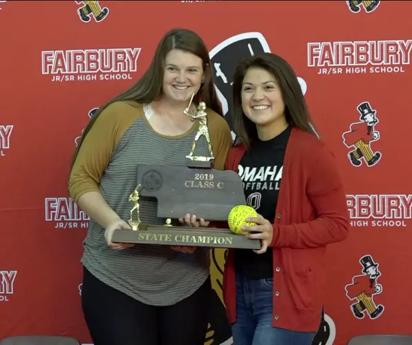 Fairbury's Jaelle Johnson, Raven DeFrain make their college softball commitments official Wednesday