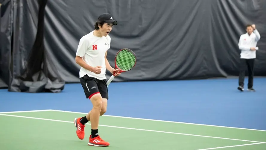 Maruyama Captures Another Win, Huskers Fall at Iowa