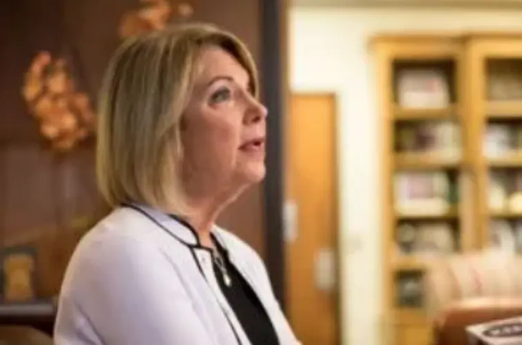 Council approves Omaha mayor's nondiscrimination resolution
