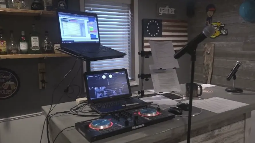 Broadcasting From The Basement: US92 Adapts To Social Distancing