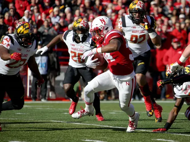 Former Husker Newby Enlists To Serve Country