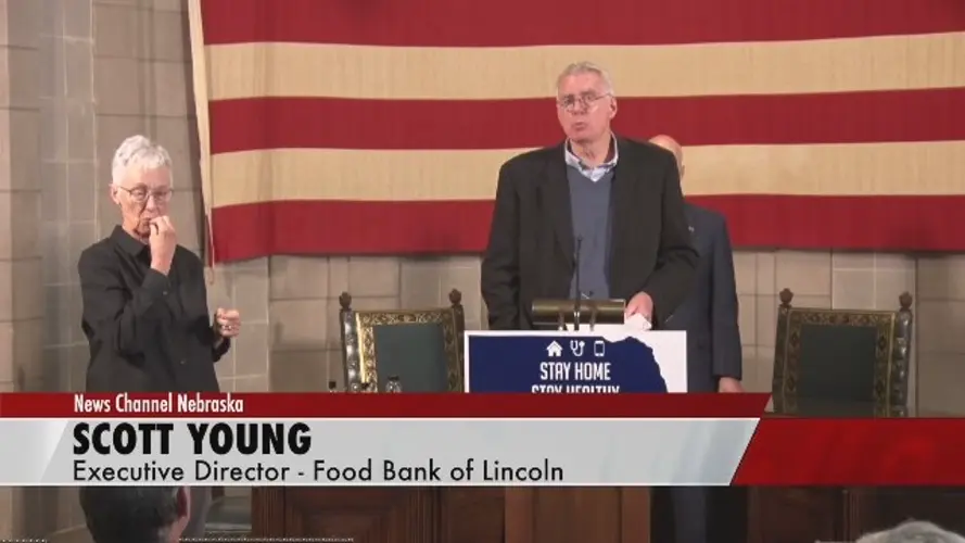 Local food banks struggle to keep up with increasing demand during pandemic