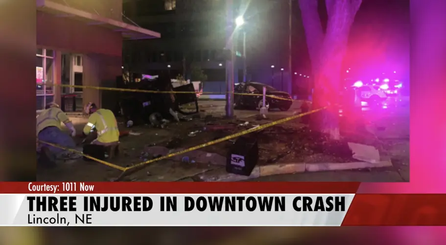 Three people transported from scene of crash in downtown Lincoln
