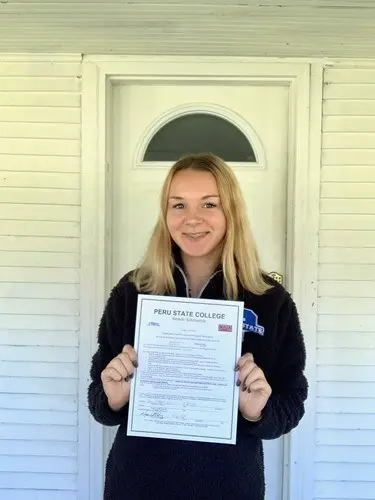 Danni Harder Signs with Peru State Dance