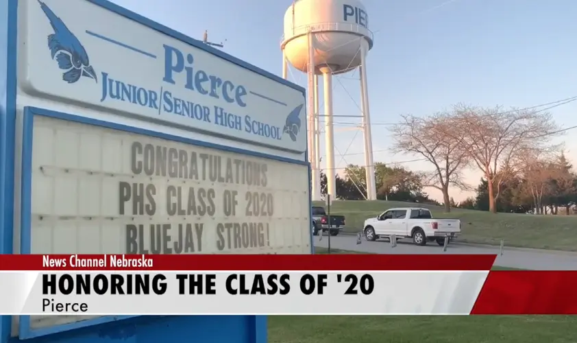 Cruise night honors Class of 2020