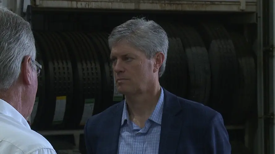 Fortenberry talks economic recovery during Humphrey visit