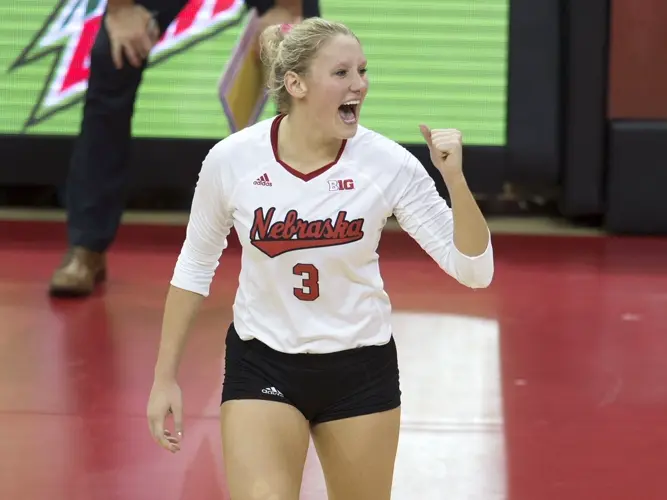 NU Notes: Hunter Again Enjoying 'Family' Of Nebraska, This Time As Assistant
