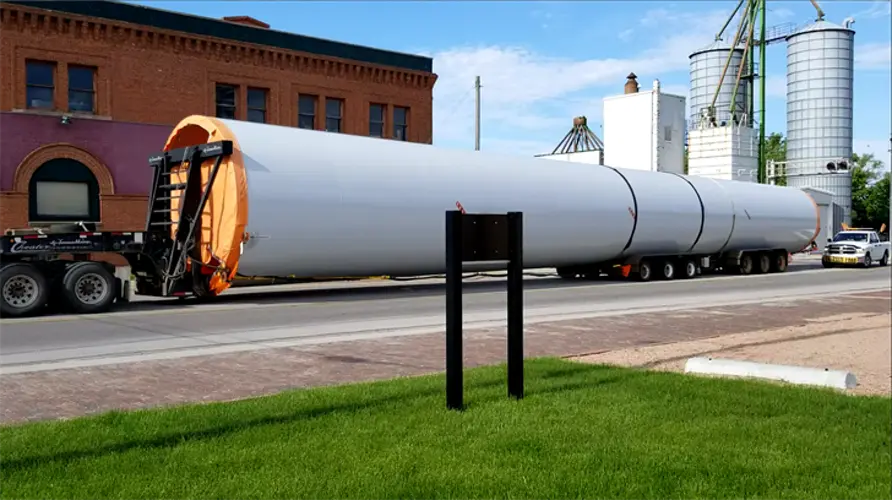 Making Room Through Downtown Beatrice