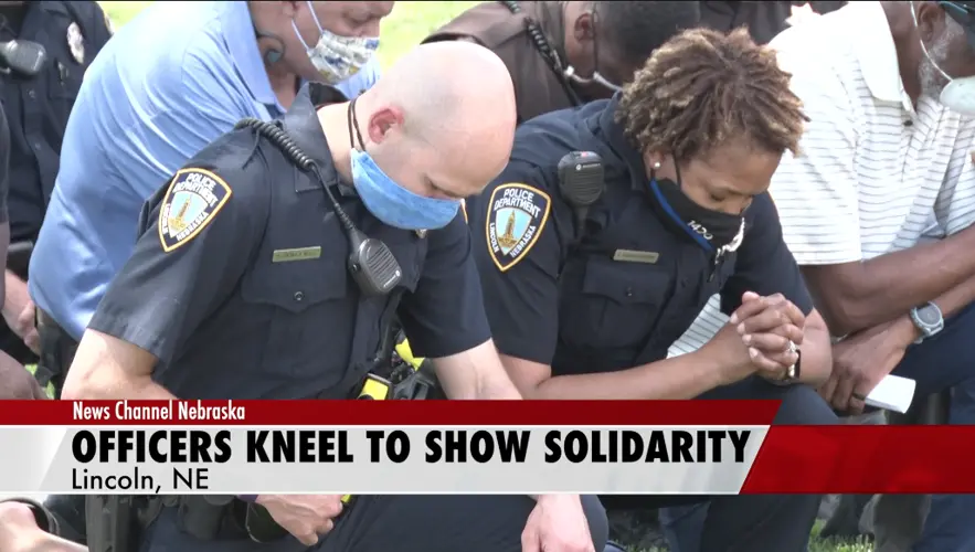 LPD and Community Members Share Moment of Solidarity as part of plan for Change