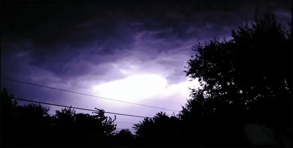 Strong Winds, Minor Damage From Wednesday Night Storms