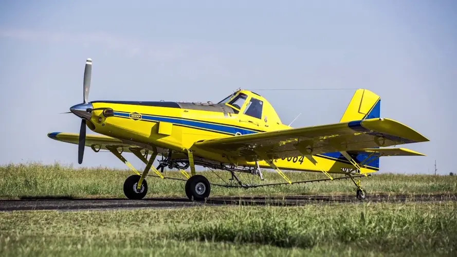 Kansas Pilot Escapes Injury in Spray Plane Crash