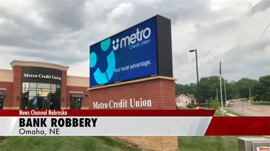 Omaha bank robbery ends with one woman in custody