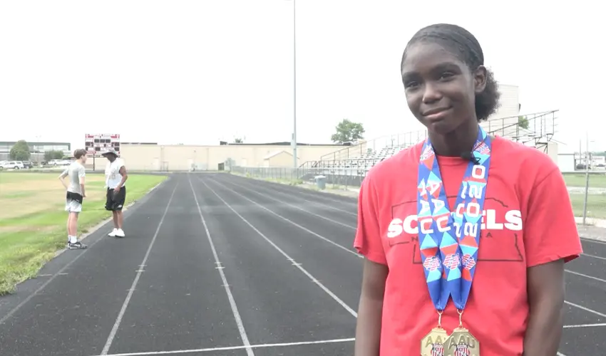 Norfolk Jr. sprinter dominates in the west, now heads East