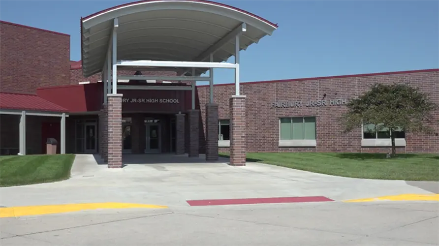 Fairbury finalizes back to school plan, offers digital learning option
