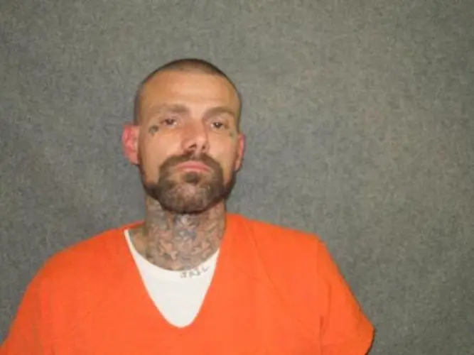 Beatrice Police Arrest Transient on Warrant, Weapon Charge