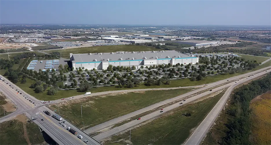 Amazon to build center in Papillion, bringing 1,000 jobs